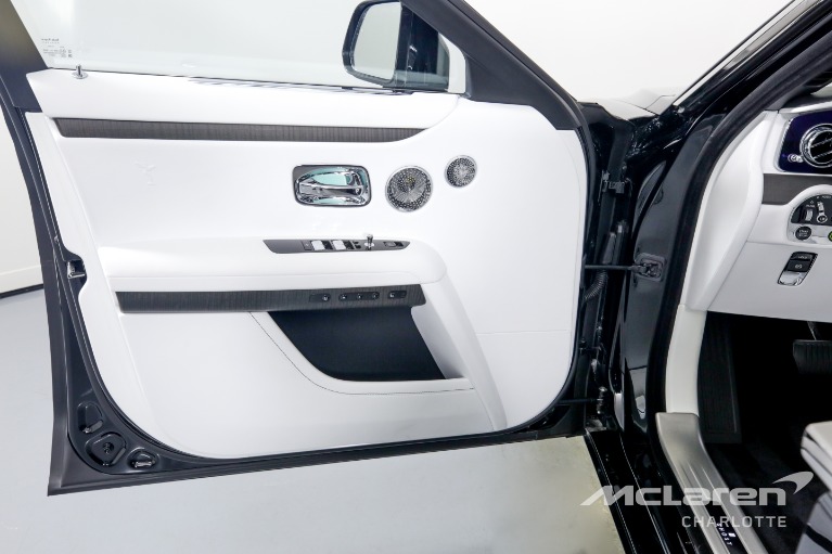 Used-2022-Rolls-Royce-Ghost