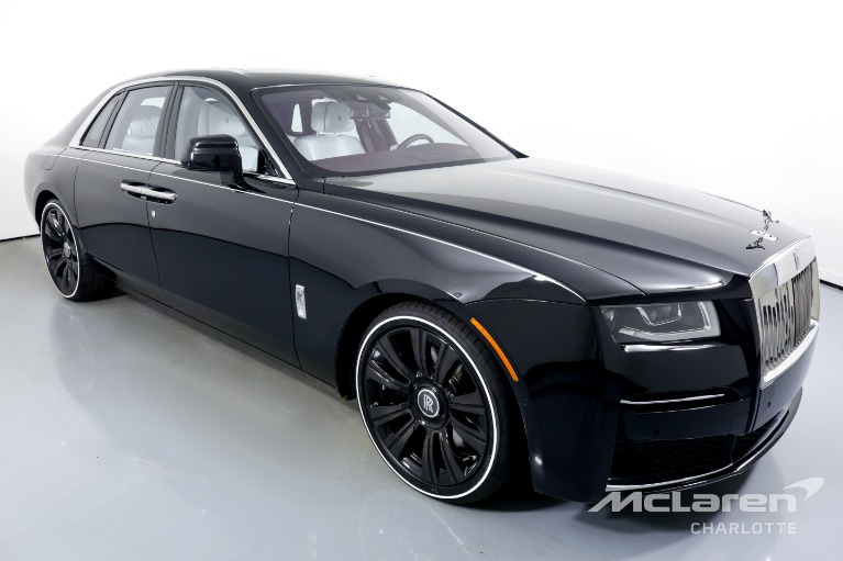 Used-2022-Rolls-Royce-Ghost