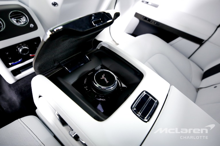 Used-2022-Rolls-Royce-Ghost