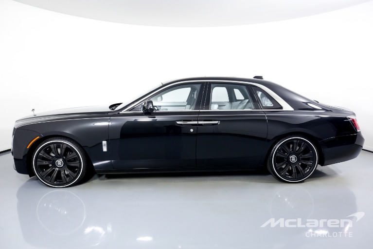 Used-2022-Rolls-Royce-Ghost