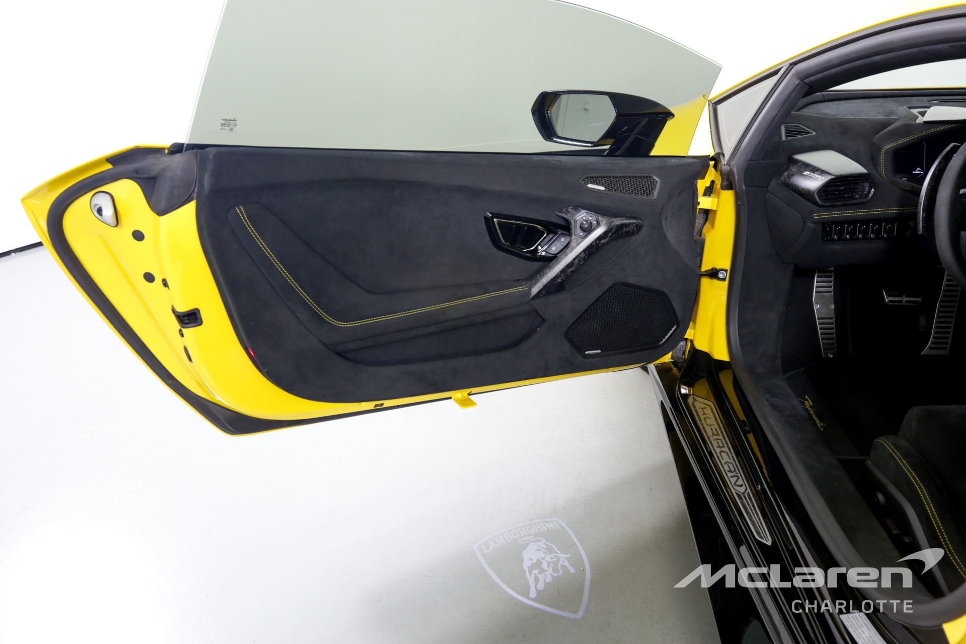 Used 2018 Lamborghini Huracan LP 640-4 Performante | Charlotte, NC