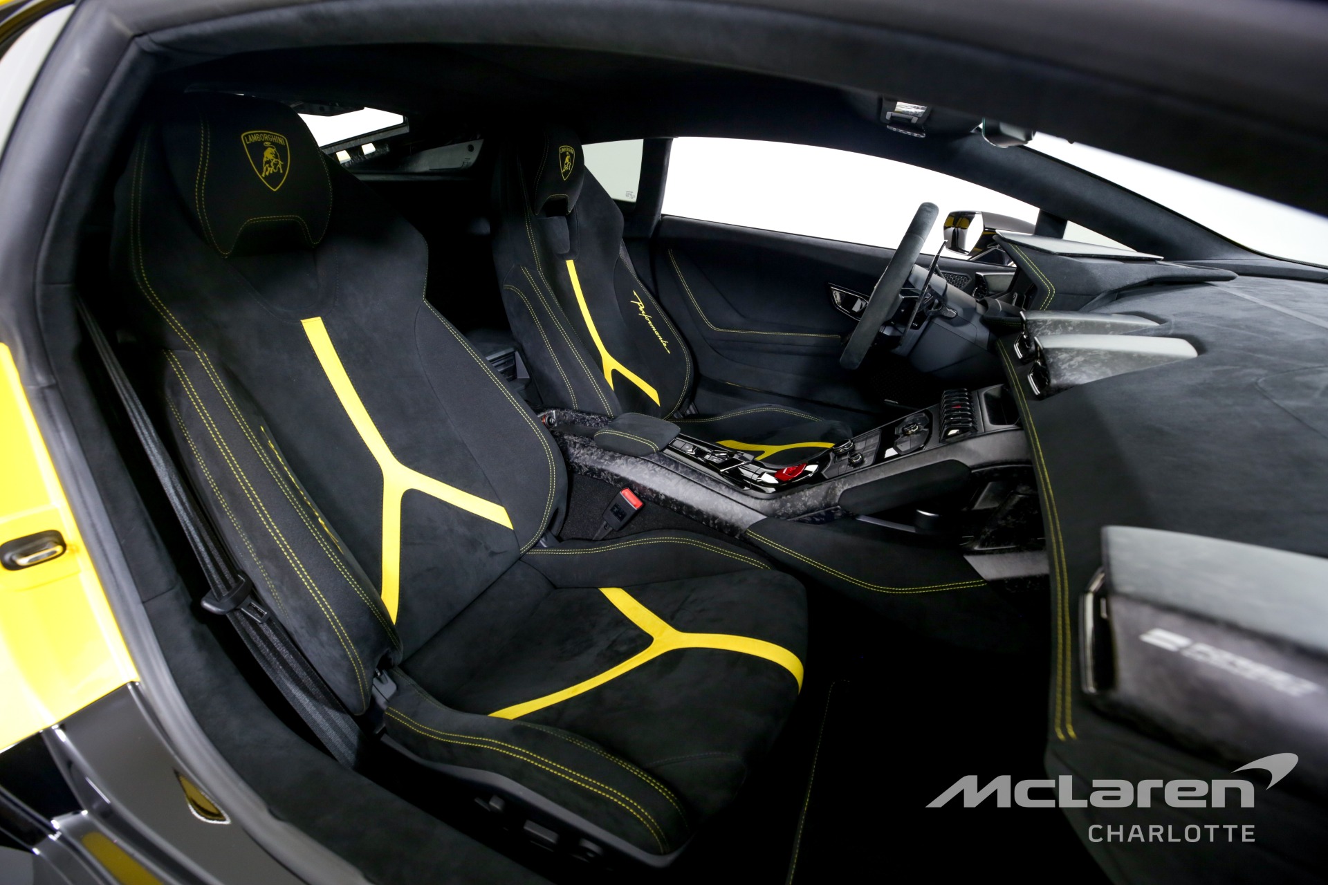 Used 2018 Lamborghini Huracan LP 640-4 Performante | Charlotte, NC