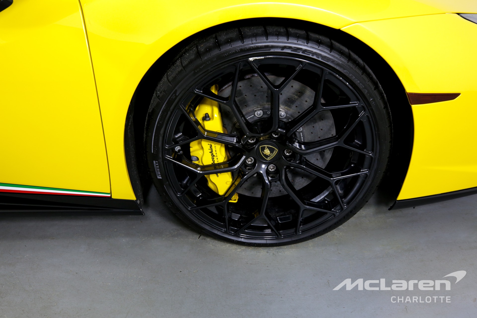 Used 2018 Lamborghini Huracan LP 640-4 Performante | Charlotte, NC