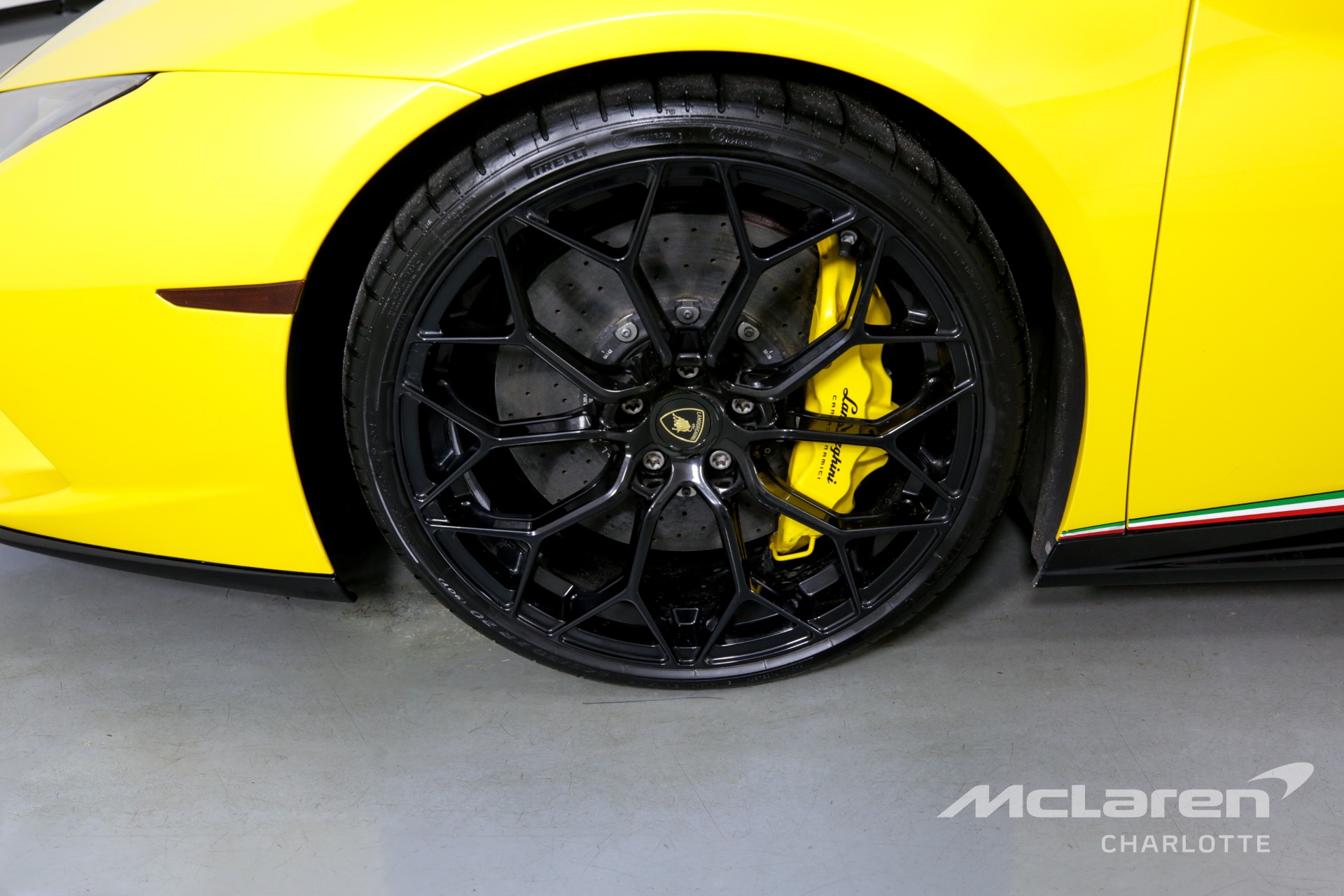 Used 2018 Lamborghini Huracan LP 640-4 Performante | Charlotte, NC