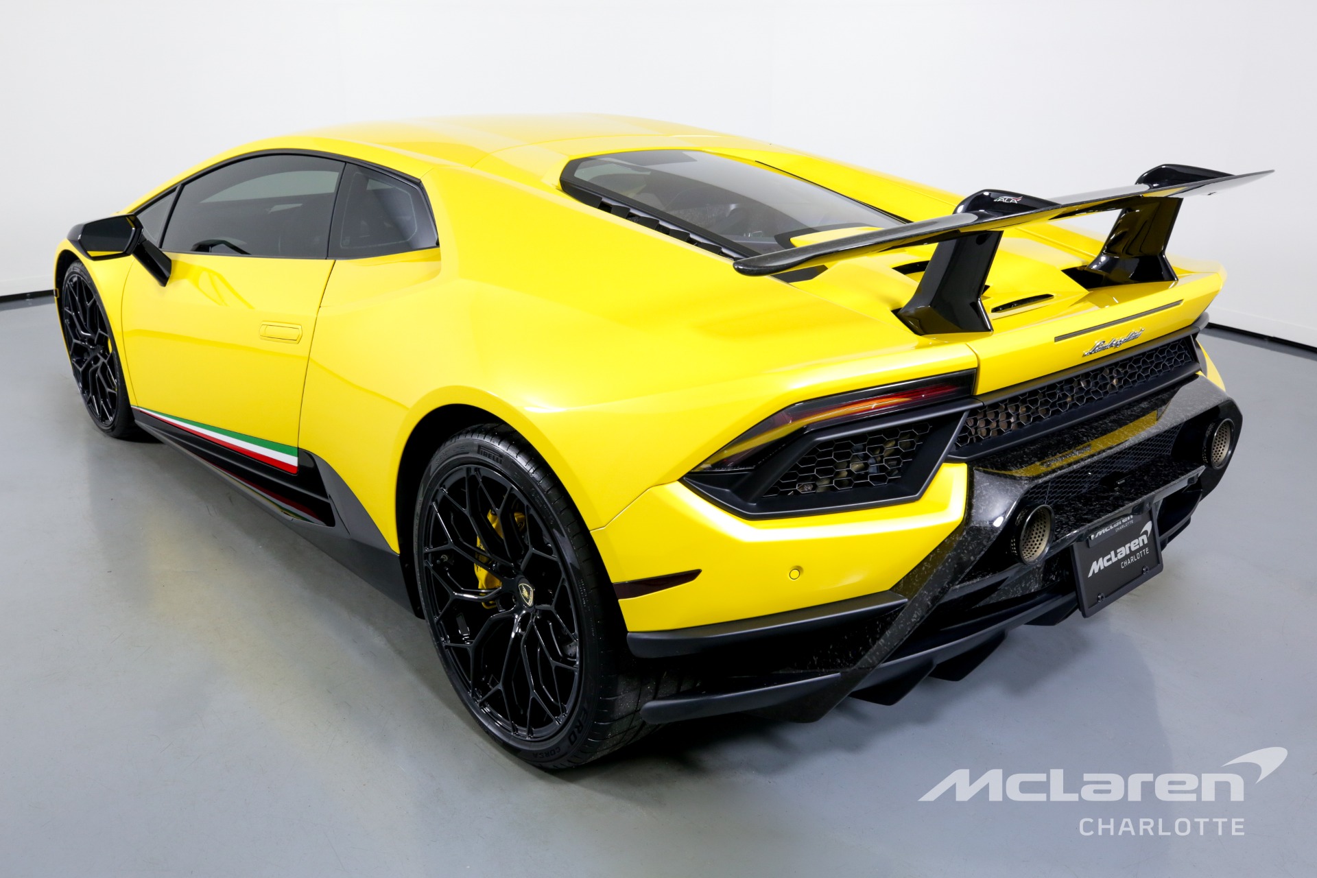 Used 2018 Lamborghini Huracan LP 640-4 Performante | Charlotte, NC