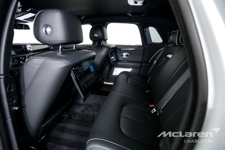 Used-2021-Rolls-Royce-Ghost