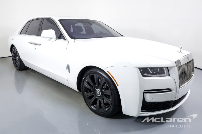 Used-2021-Rolls-Royce-Ghost