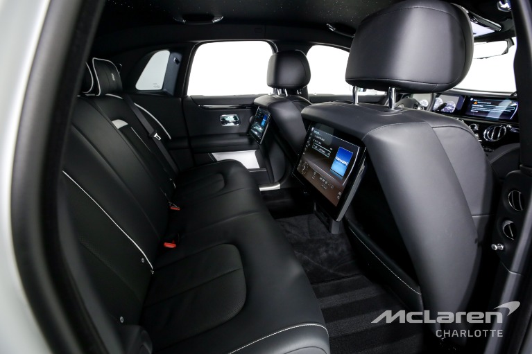 Used-2021-Rolls-Royce-Ghost
