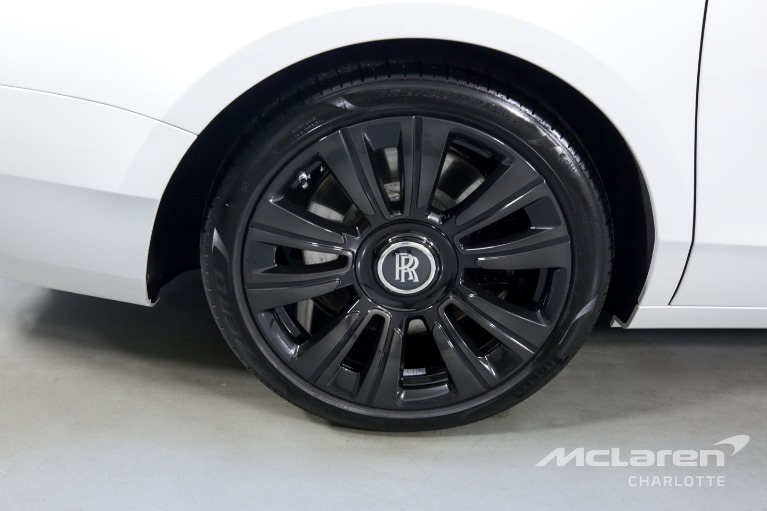 Used-2021-Rolls-Royce-Ghost
