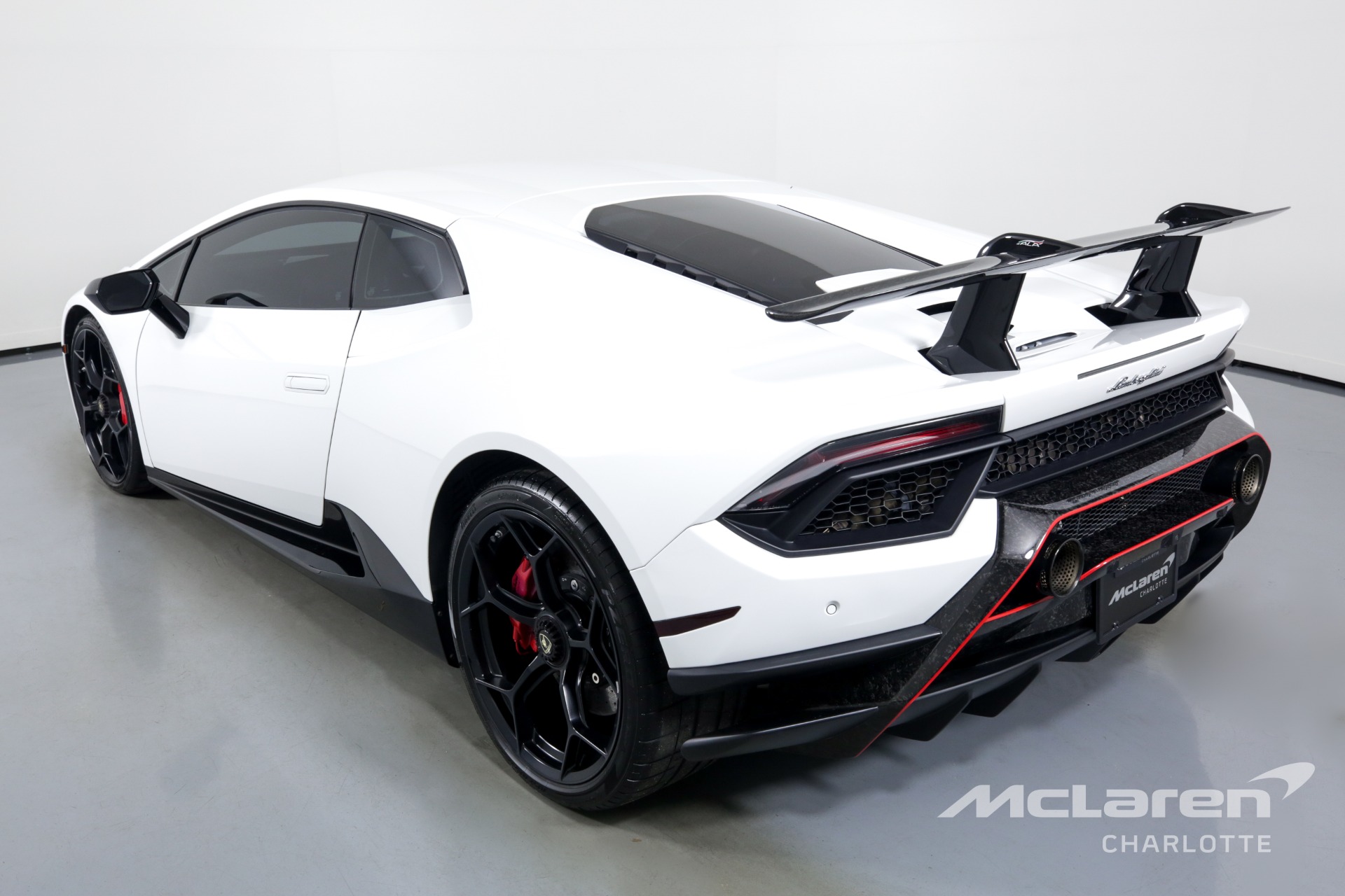Used 2018 Lamborghini Huracan LP 640-4 Performante | Charlotte, NC
