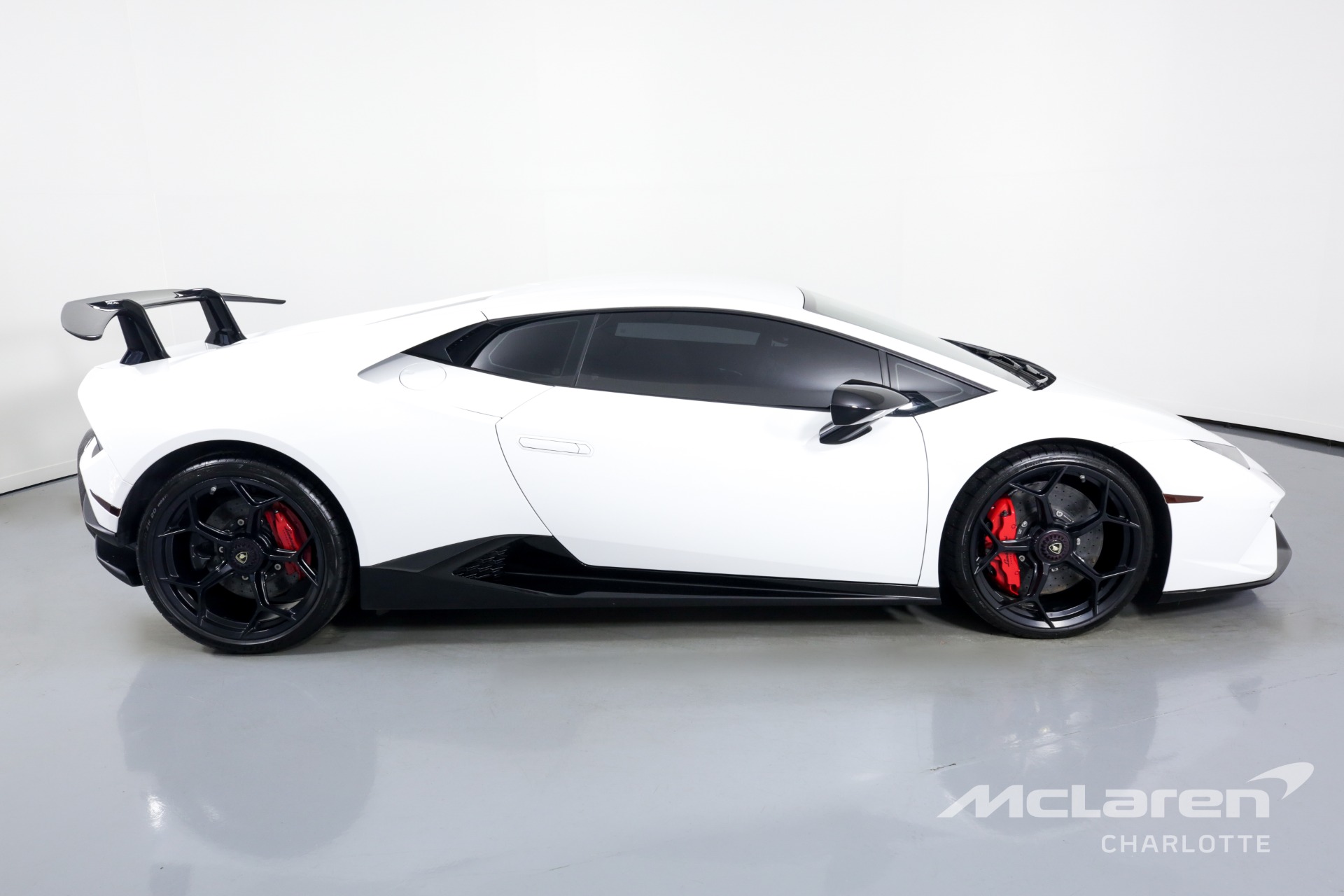 Used 2018 Lamborghini Huracan LP 640-4 Performante | Charlotte, NC