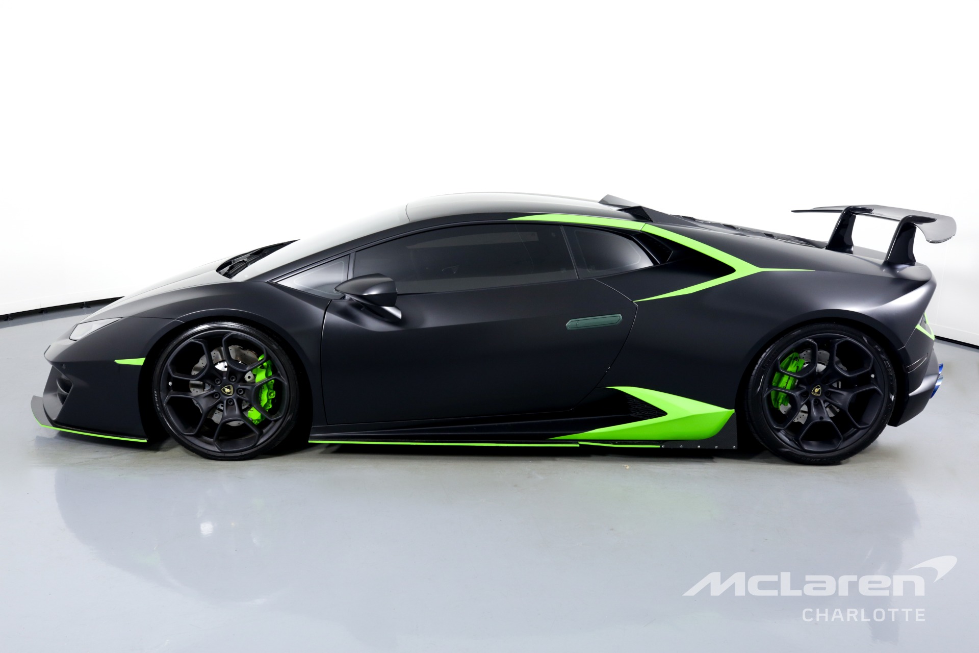 Used 2019 Lamborghini Huracan LP 580-2 | Charlotte, NC