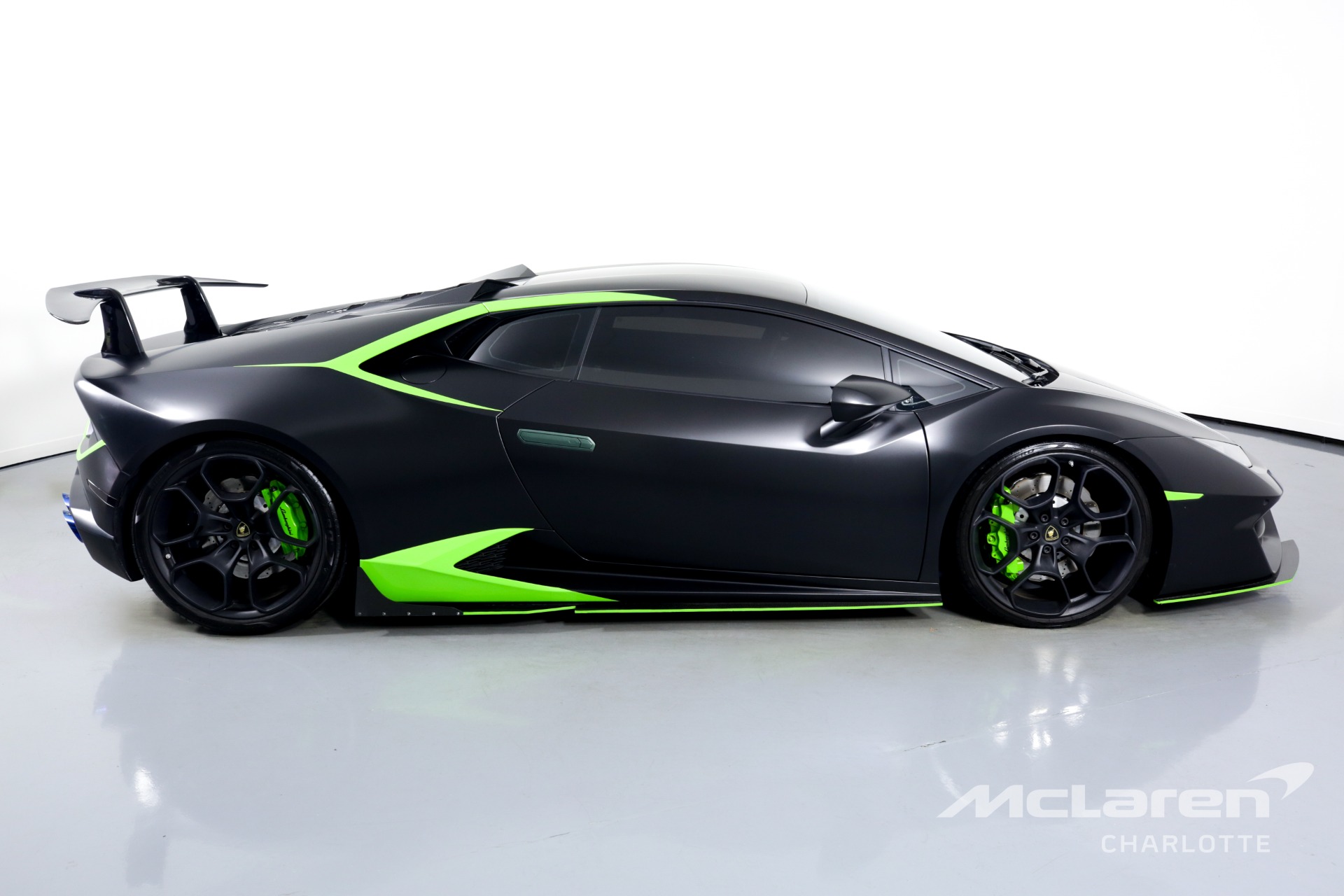 Used 2019 Lamborghini Huracan LP 580-2 | Charlotte, NC