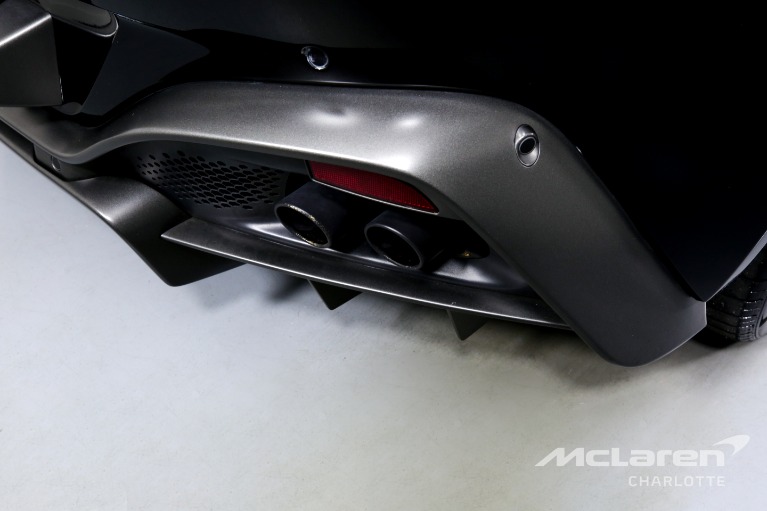 Used-2020-Aston-Martin-Vantage