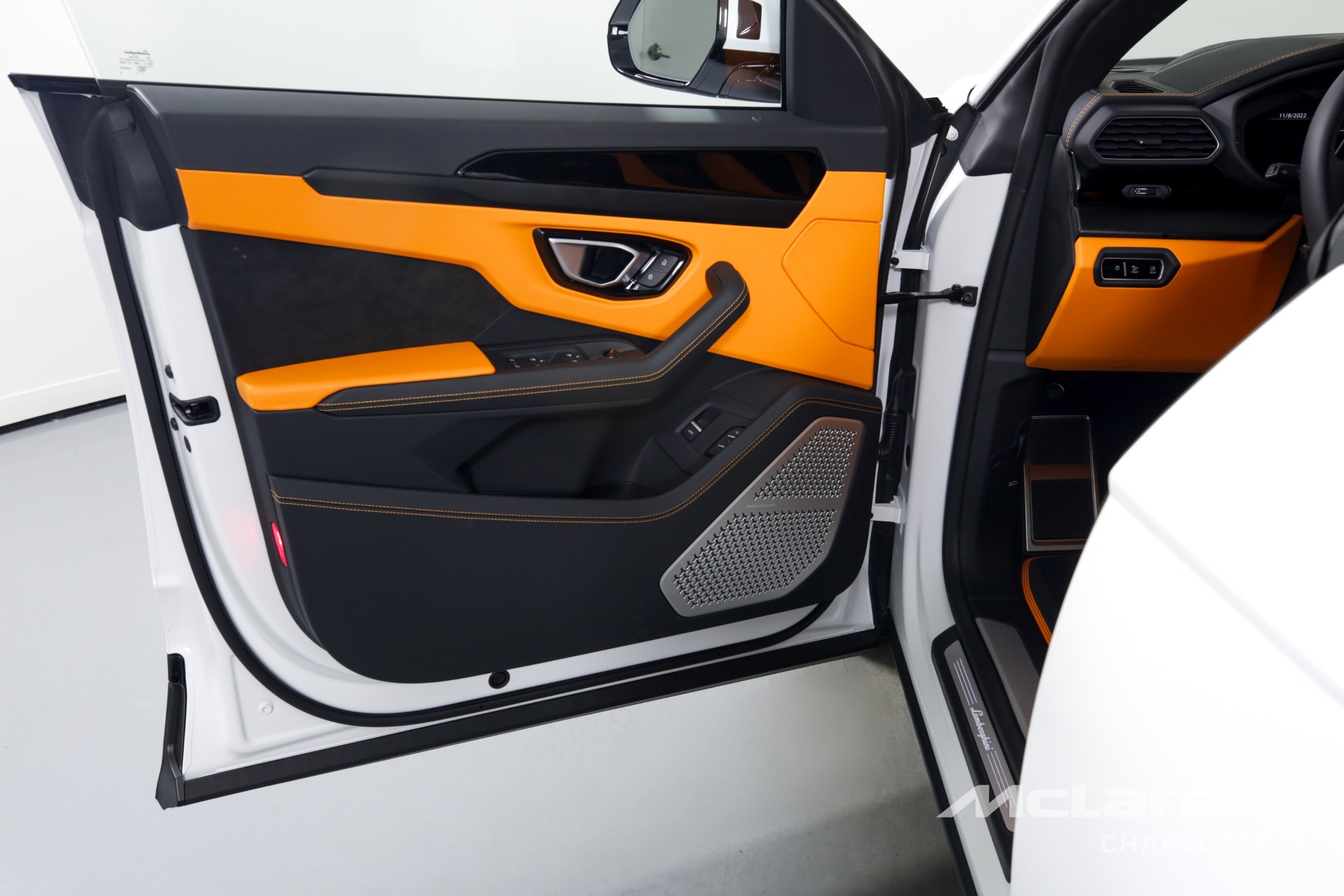 Used 2022 LAMBORGHINI URUS | Charlotte, NC