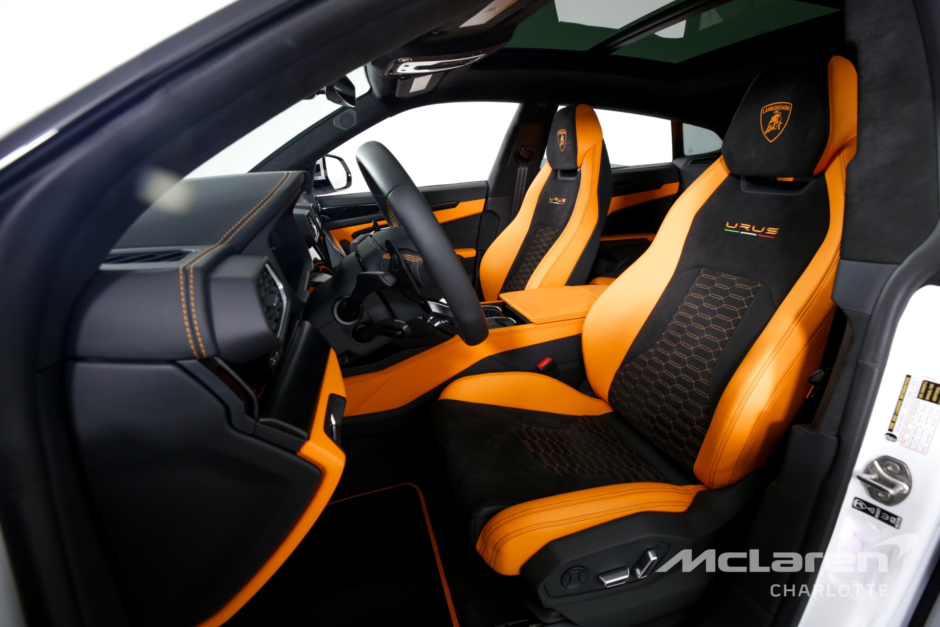 Used 2022 LAMBORGHINI URUS | Charlotte, NC