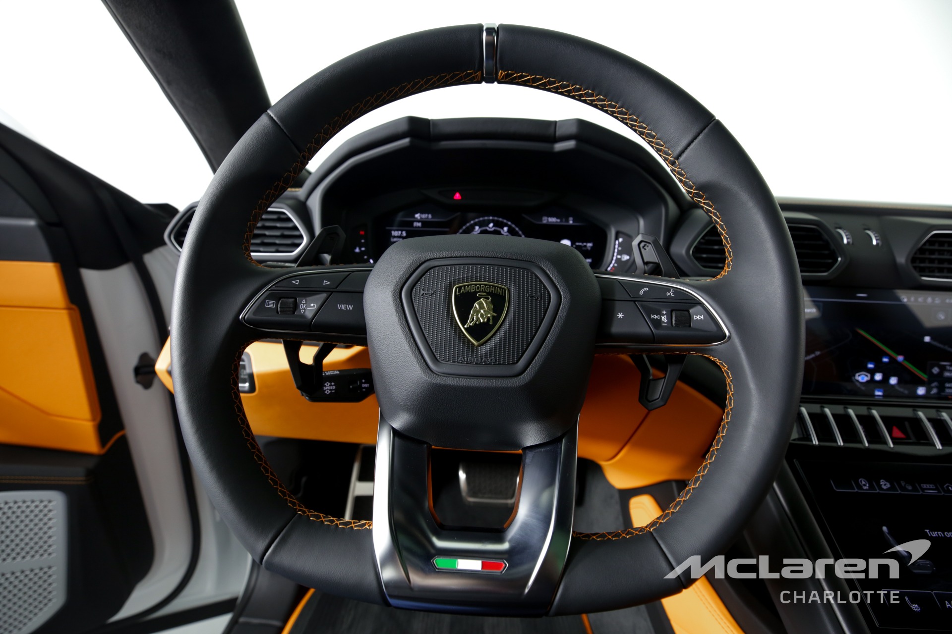 Used 2022 LAMBORGHINI URUS | Charlotte, NC