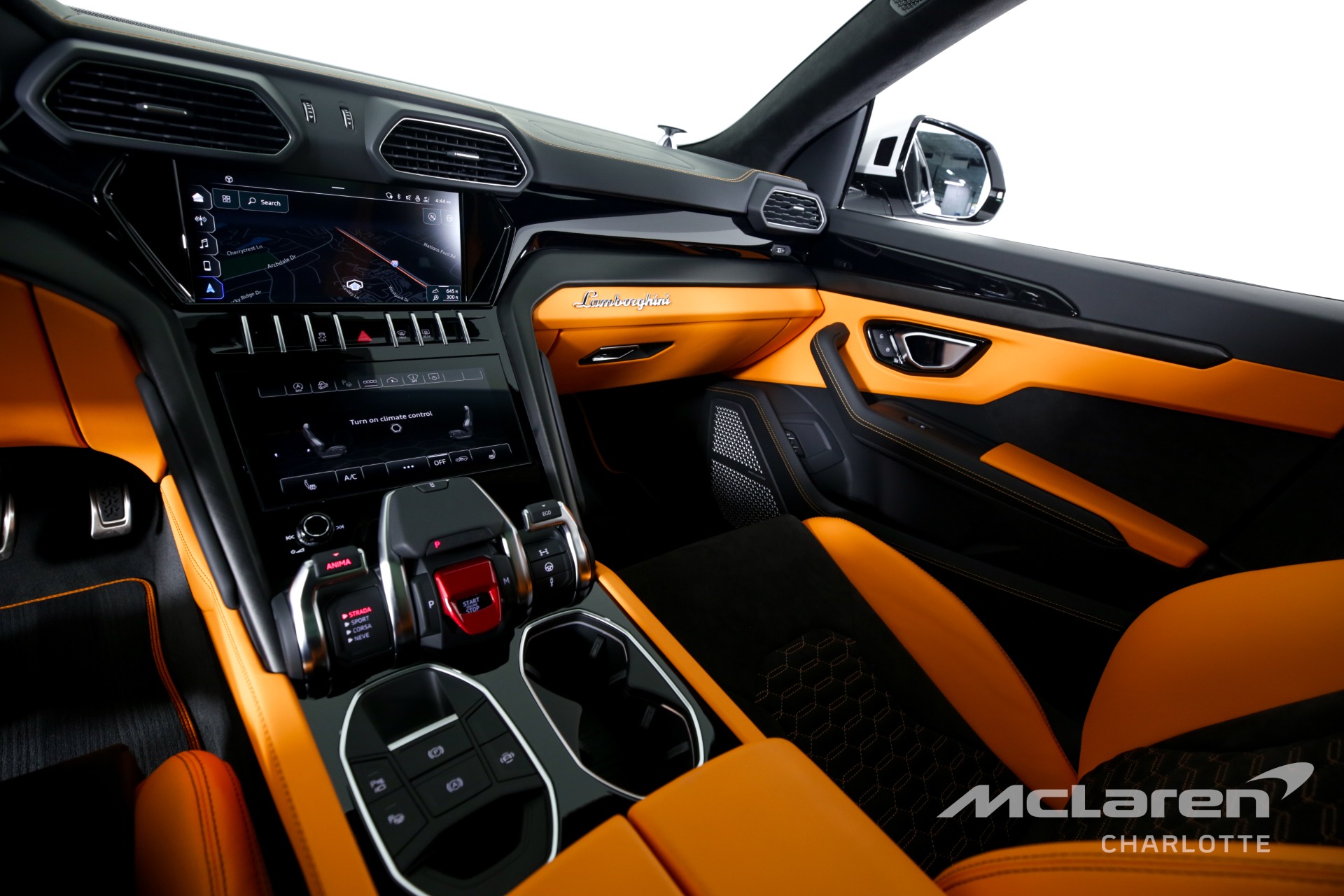 Used 2022 LAMBORGHINI URUS | Charlotte, NC