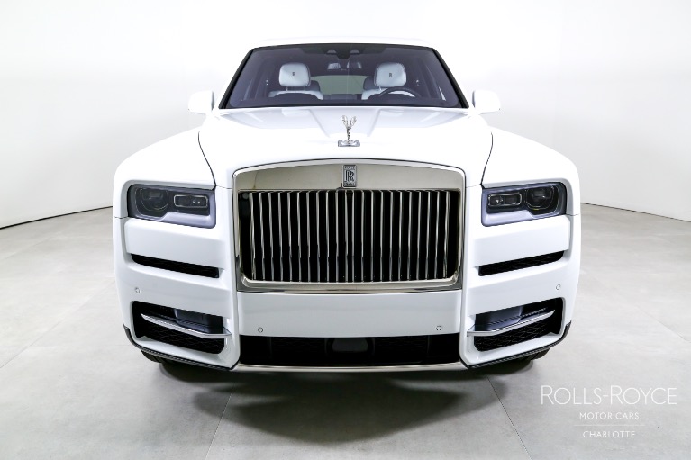 Used-2022-Rolls-Royce-CULLINAN