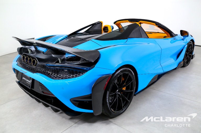 Used-2022-McLaren-765LT-Spider