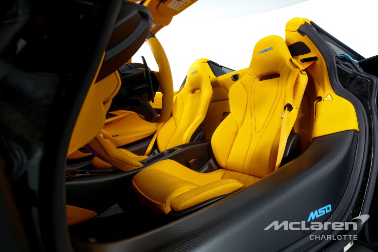 Used-2022-McLaren-765LT-Spider