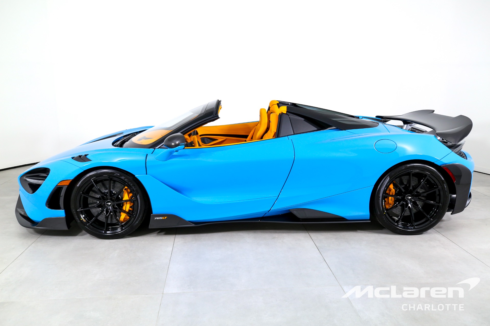 Used 2022 McLaren 765LT Spider | Charlotte, NC