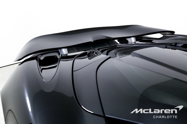 Used-2022-McLaren-720S-Spider-Performance