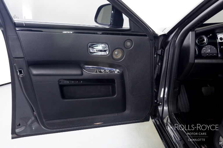 Used-2015-Rolls-Royce-Ghost