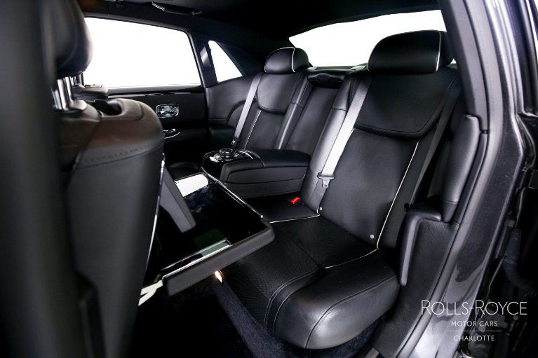 Used-2015-Rolls-Royce-Ghost
