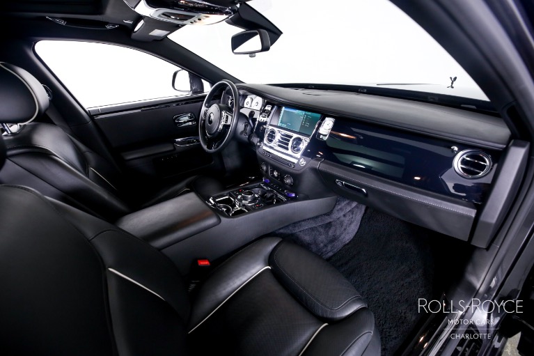 Used-2015-Rolls-Royce-Ghost