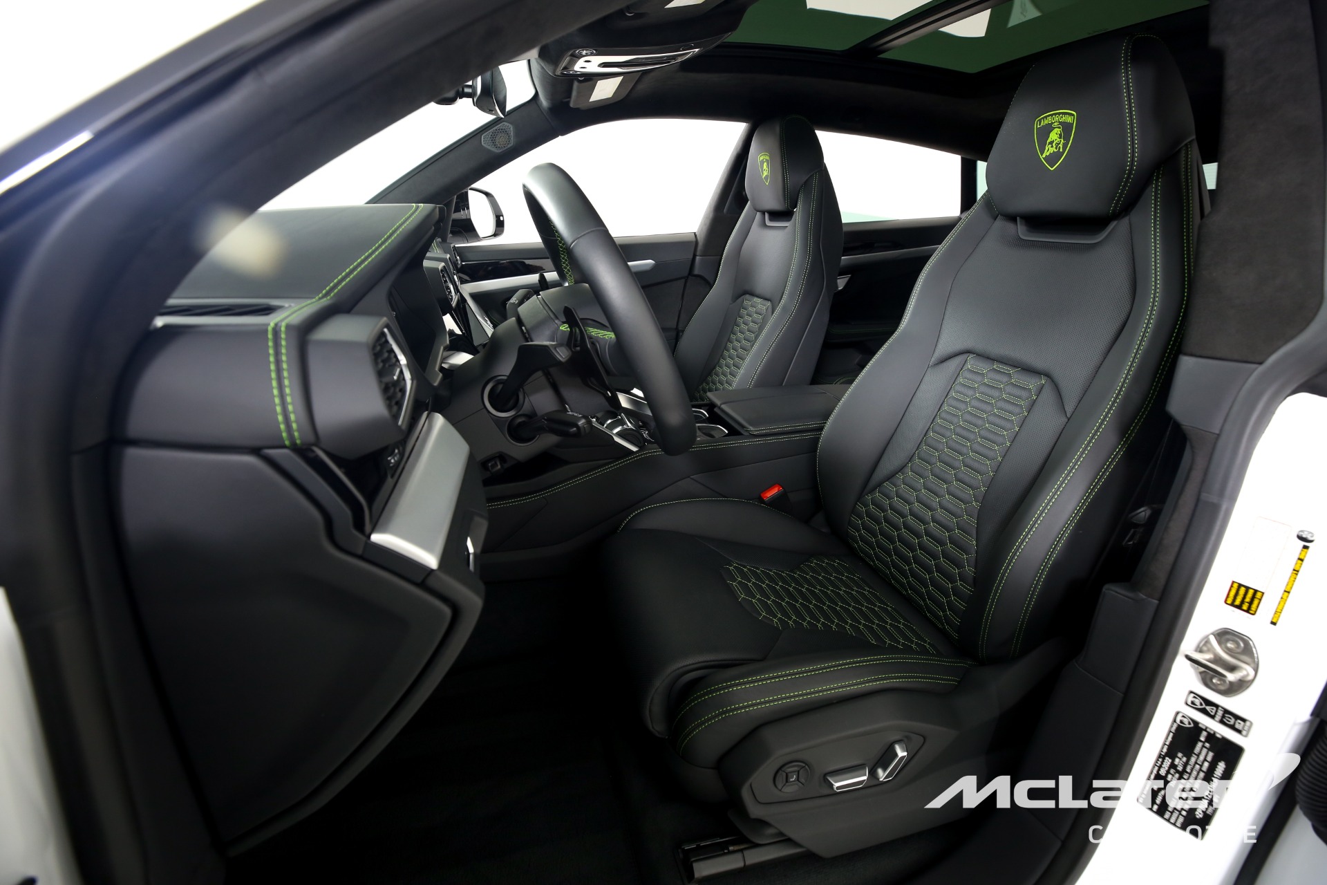 Used 2022 LAMBORGHINI URUS | Charlotte, NC