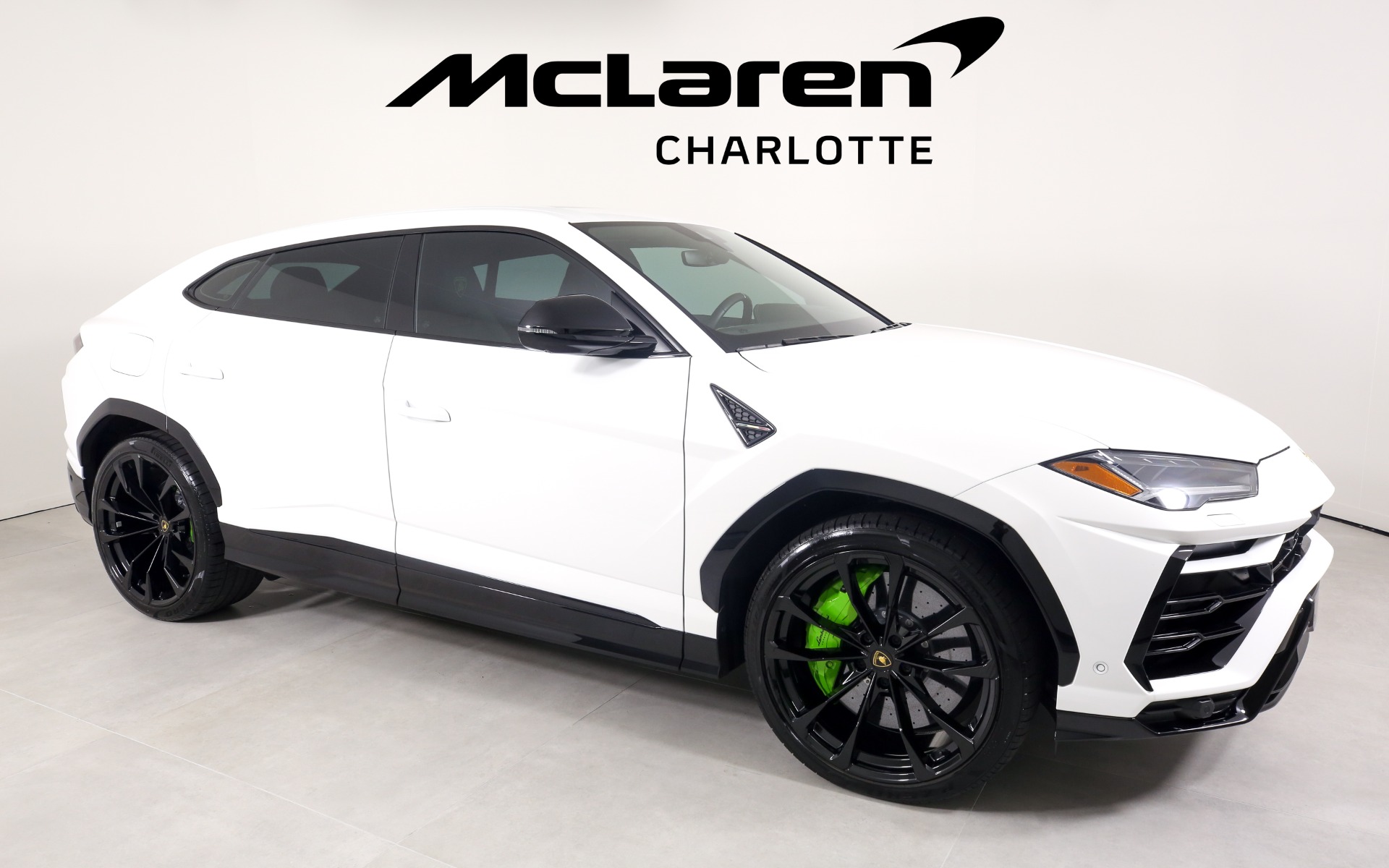 Used 2022 LAMBORGHINI URUS | Charlotte, NC