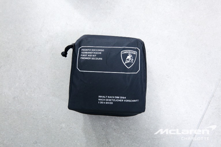 Used-2022-LAMBORGHINI-URUS