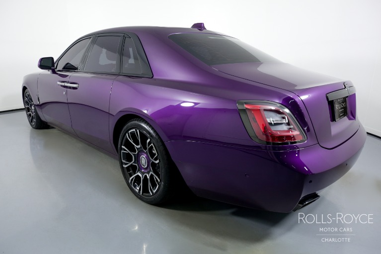 Used-2022-Rolls-Royce-Black-Badge-Ghost