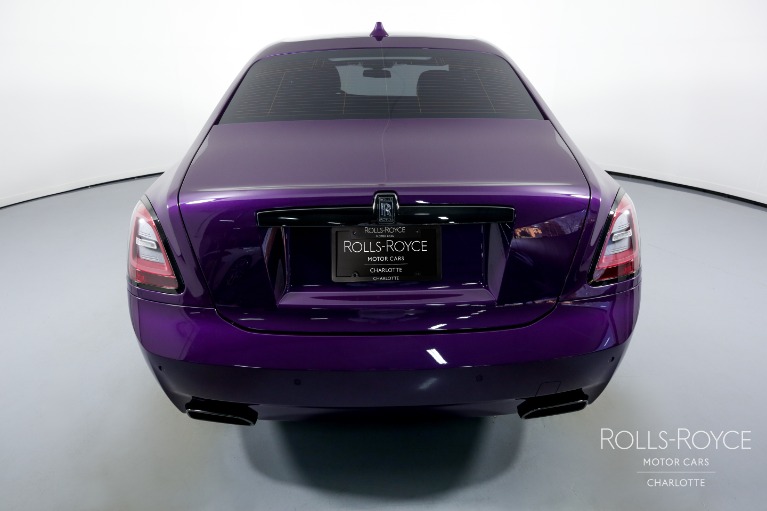 Used-2022-Rolls-Royce-Black-Badge-Ghost
