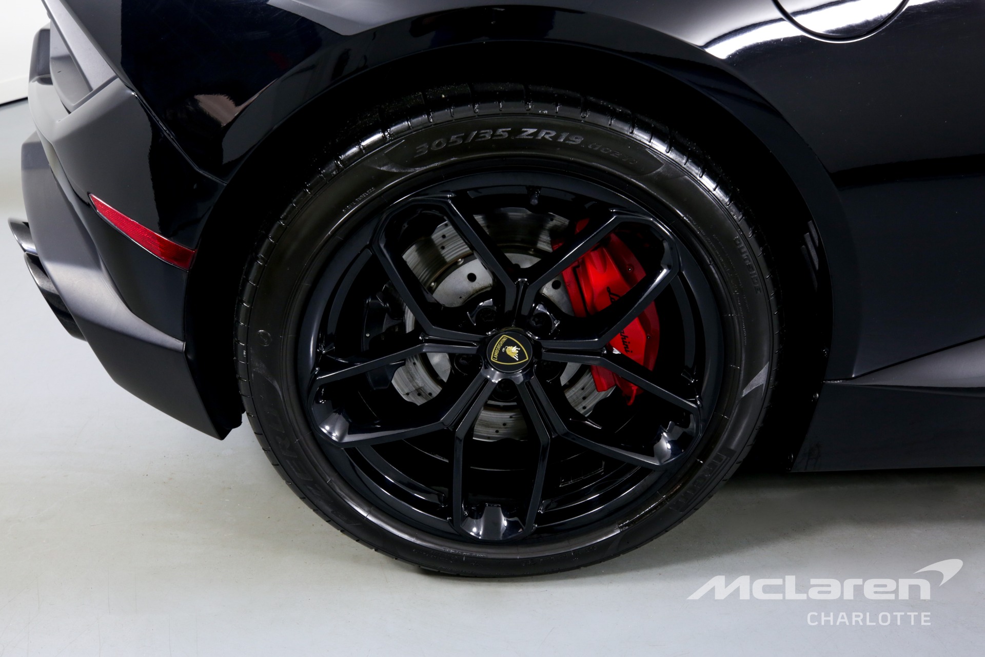 Used 2017 Lamborghini Huracan LP 580-2 Spyder | Charlotte, NC