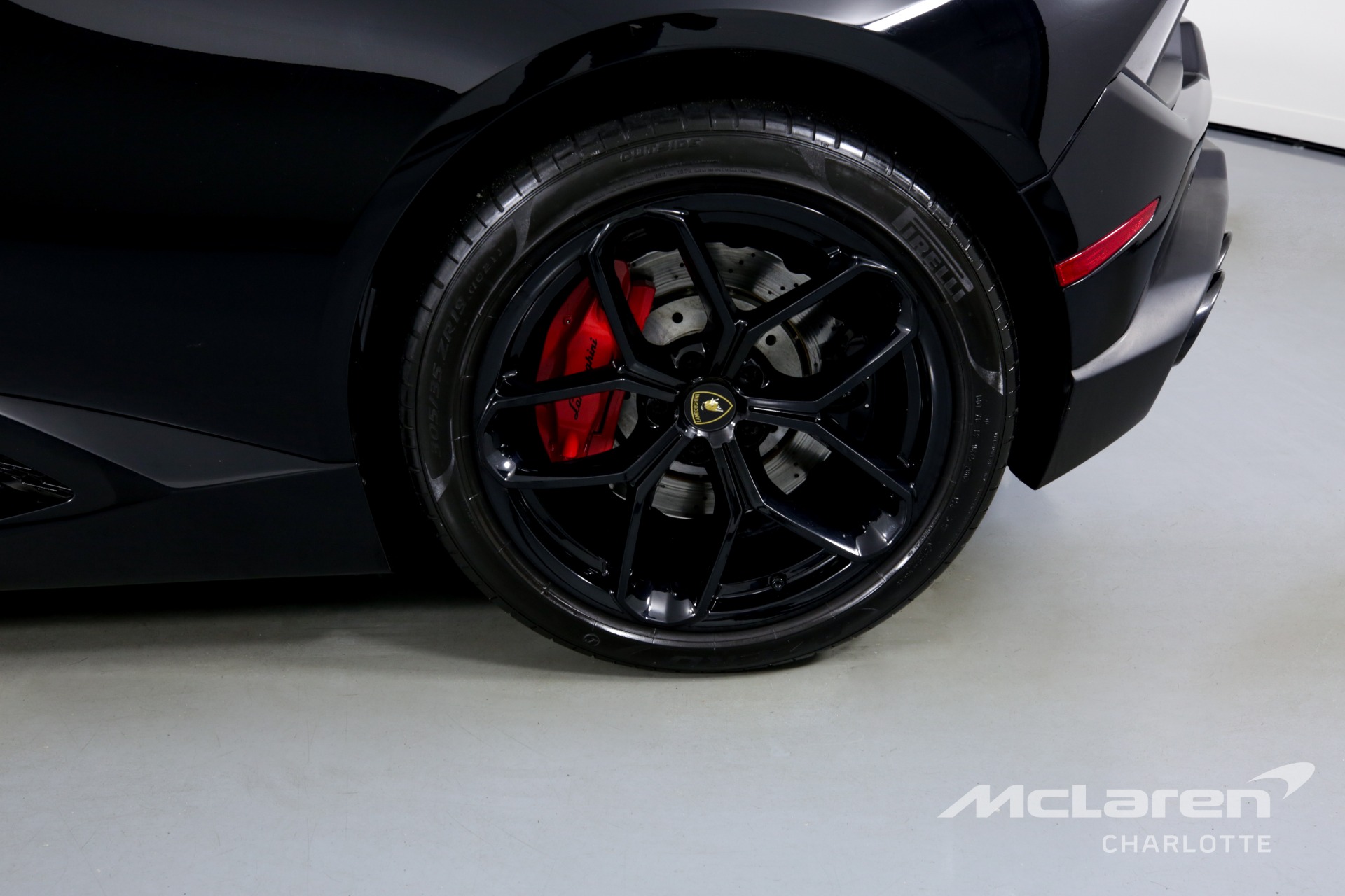 Used 2017 Lamborghini Huracan LP 580-2 Spyder | Charlotte, NC