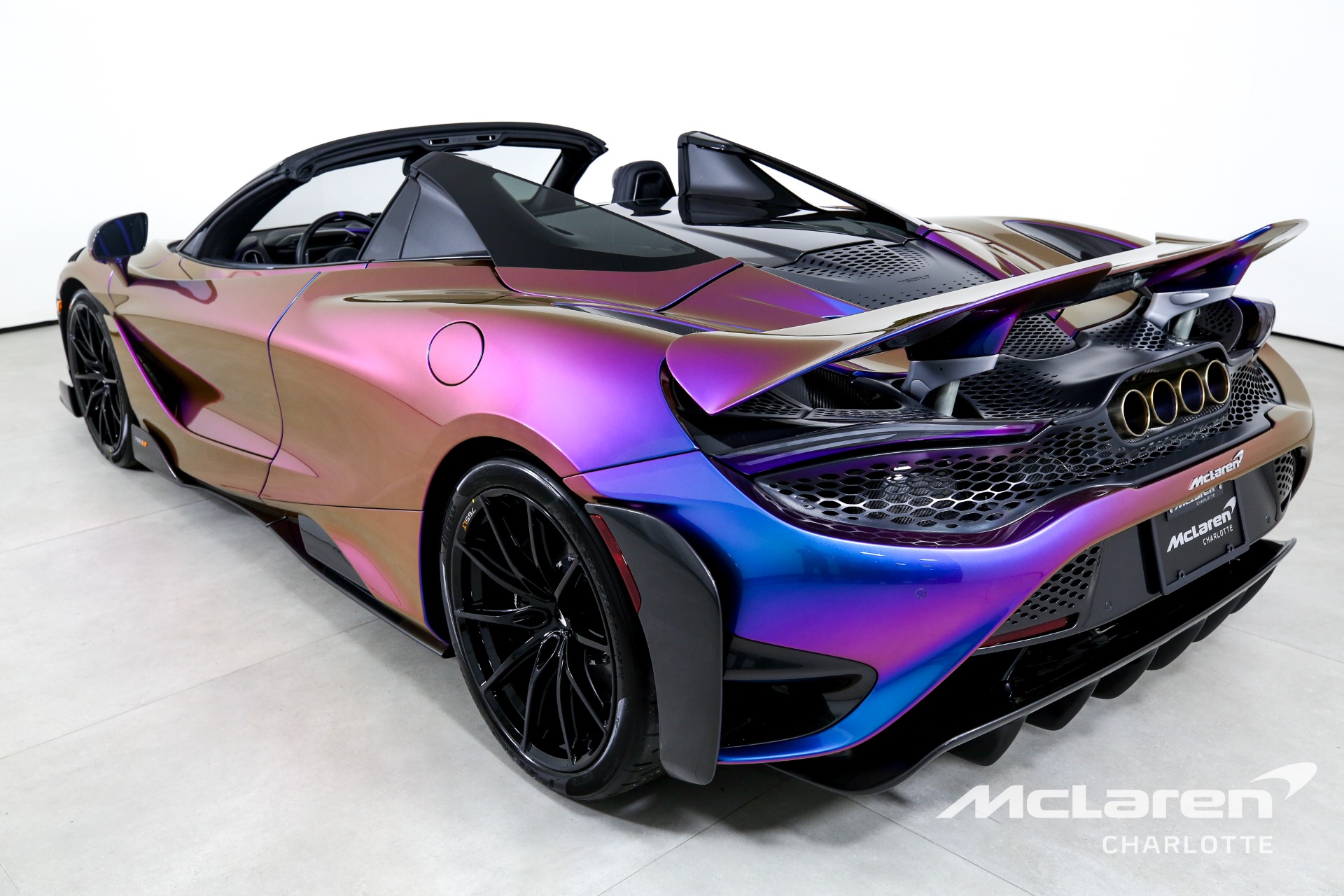 Used 2022 McLaren 765LT Spider | Charlotte, NC