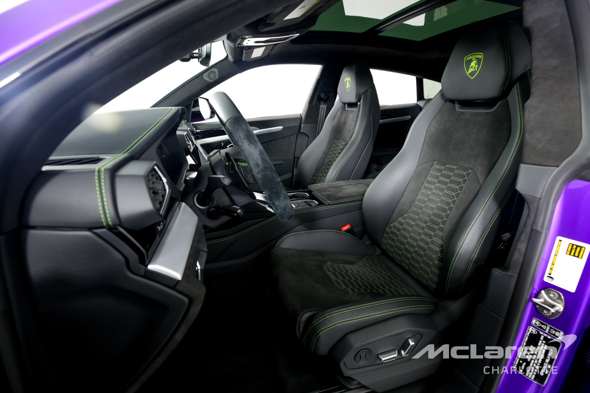 Used 2022 Lamborghini Urus | Charlotte, NC