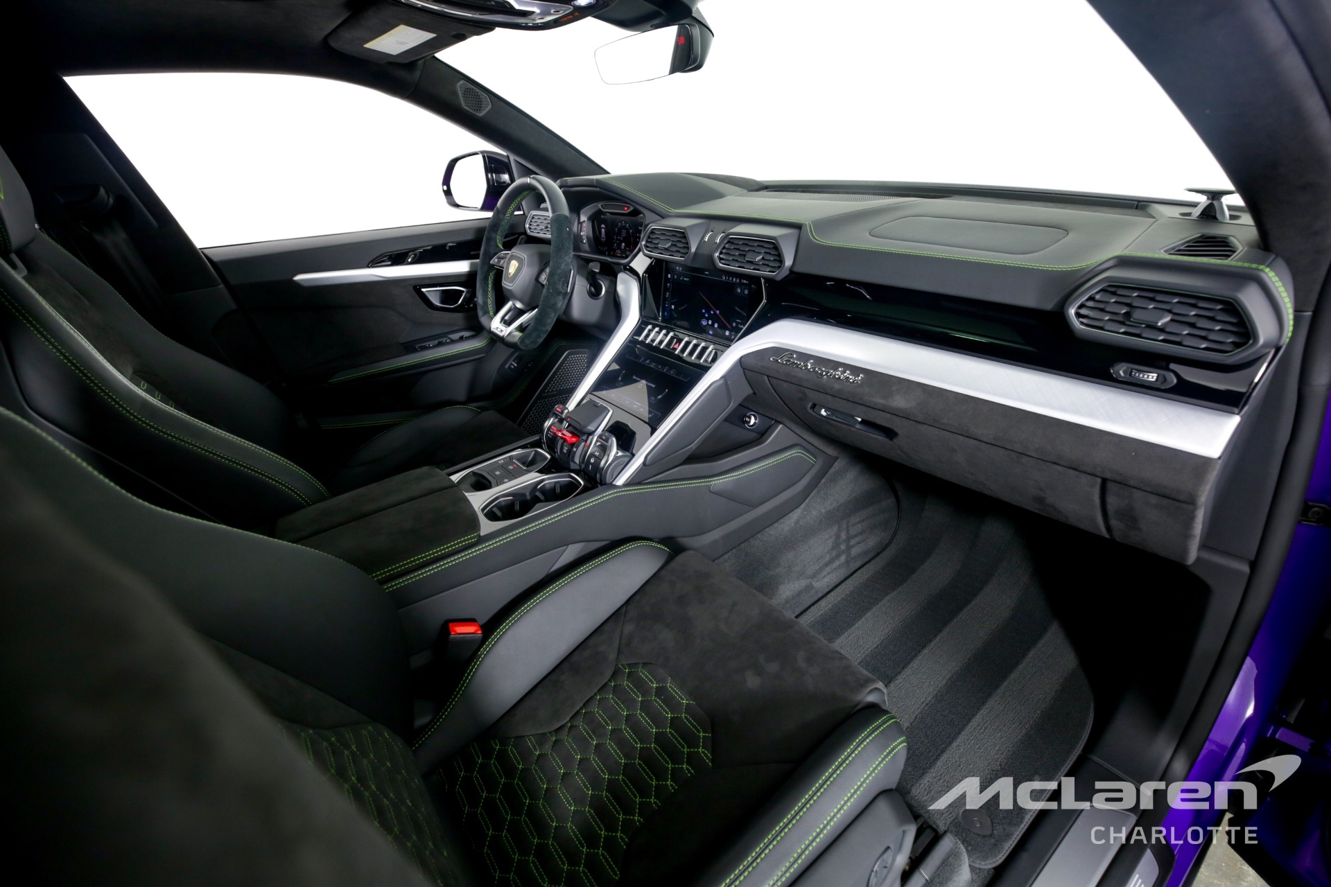 Used 2022 Lamborghini Urus | Charlotte, NC