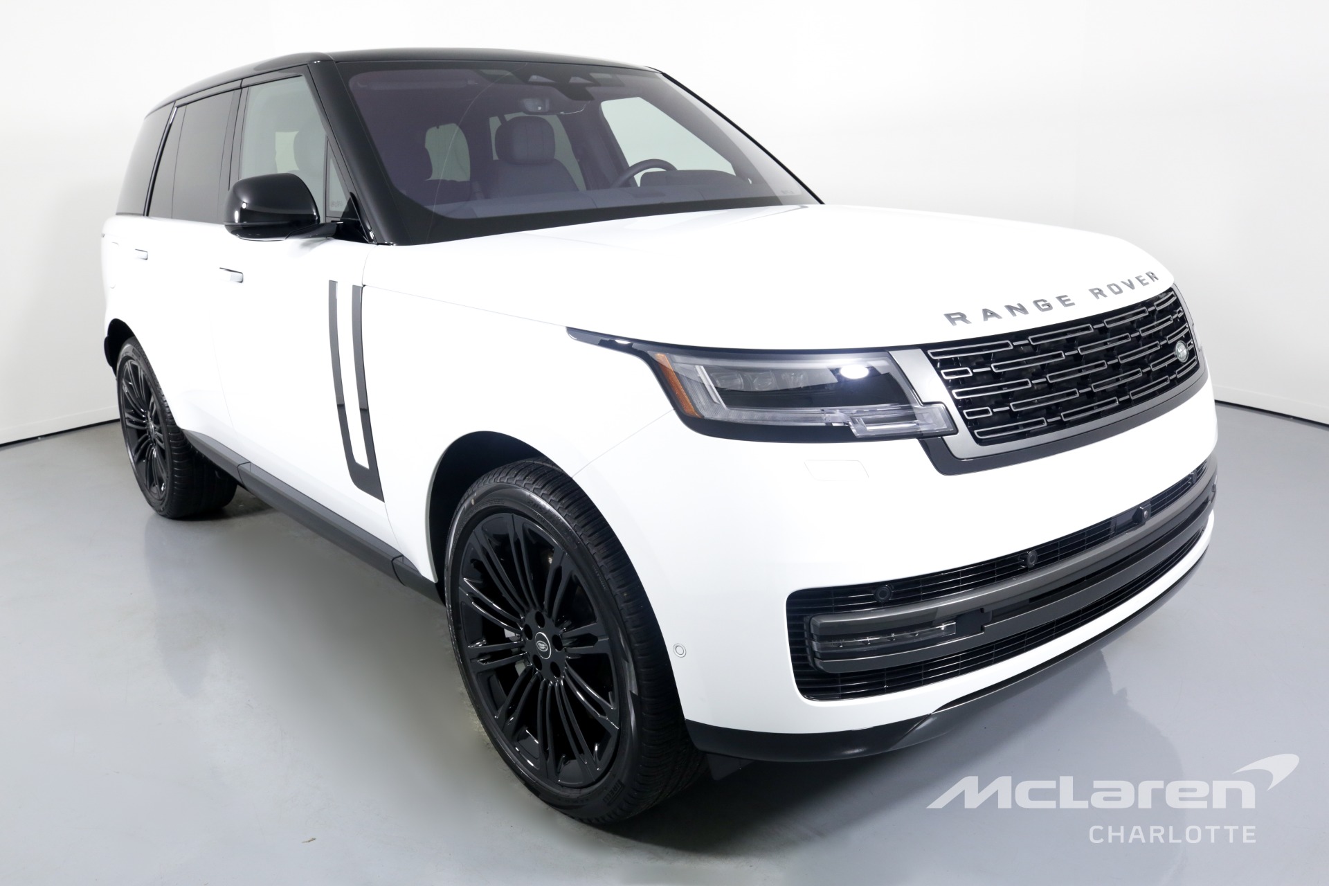 Used 2023 Land Rover Range Rover P530 SE | Charlotte, NC