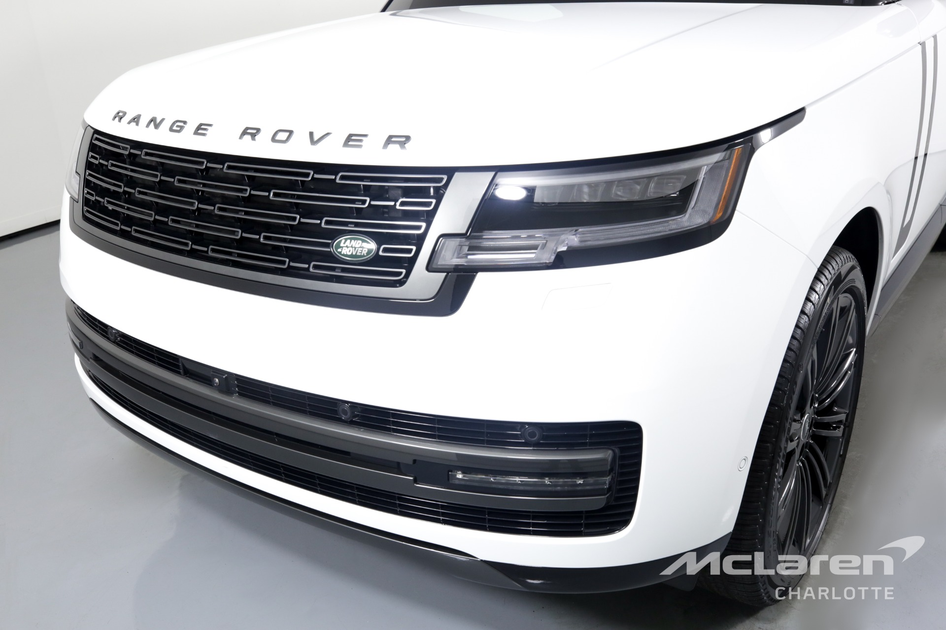 Used 2023 Land Rover Range Rover P530 SE | Charlotte, NC