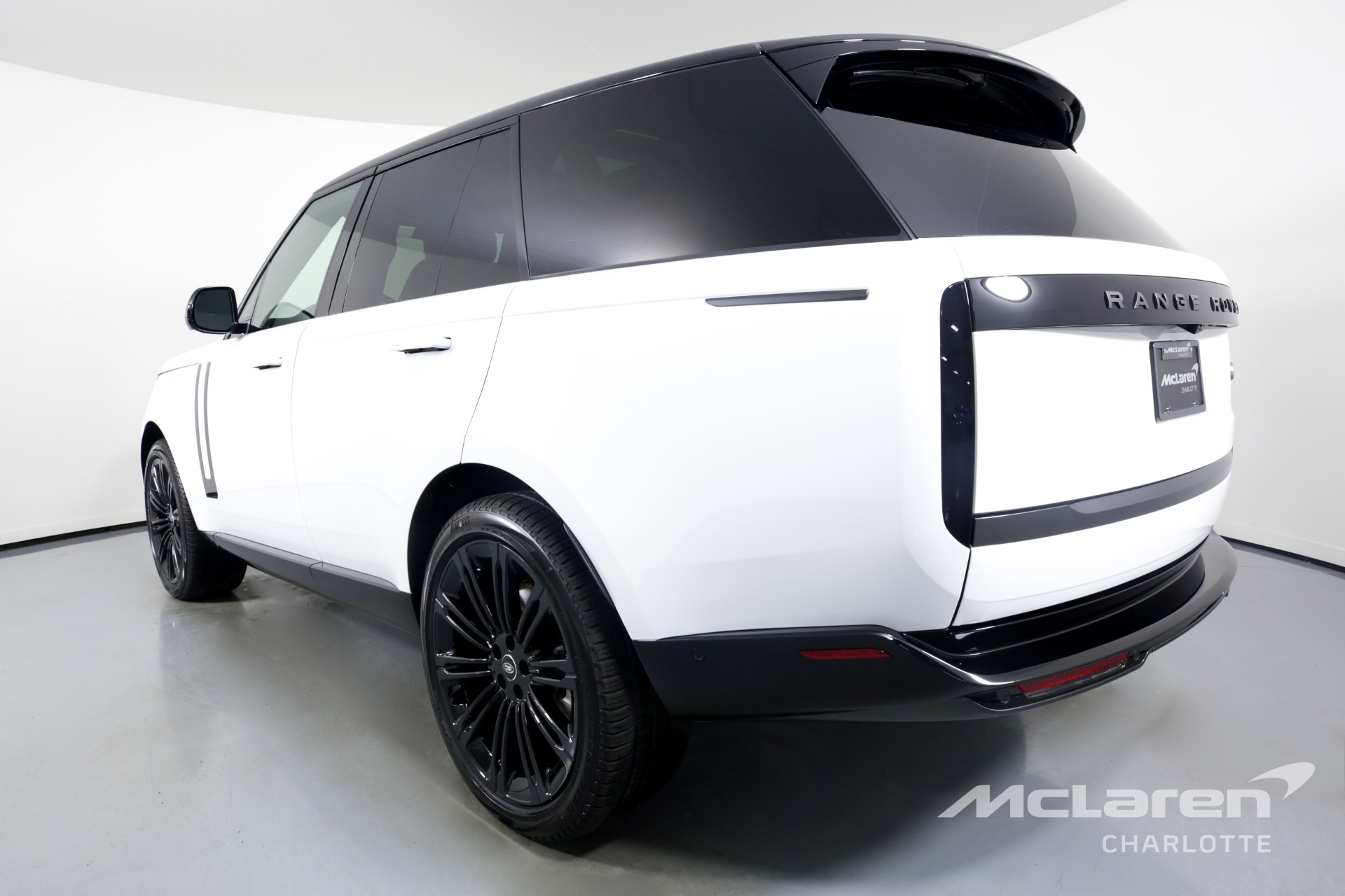 Used 2023 Land Rover Range Rover P530 SE | Charlotte, NC