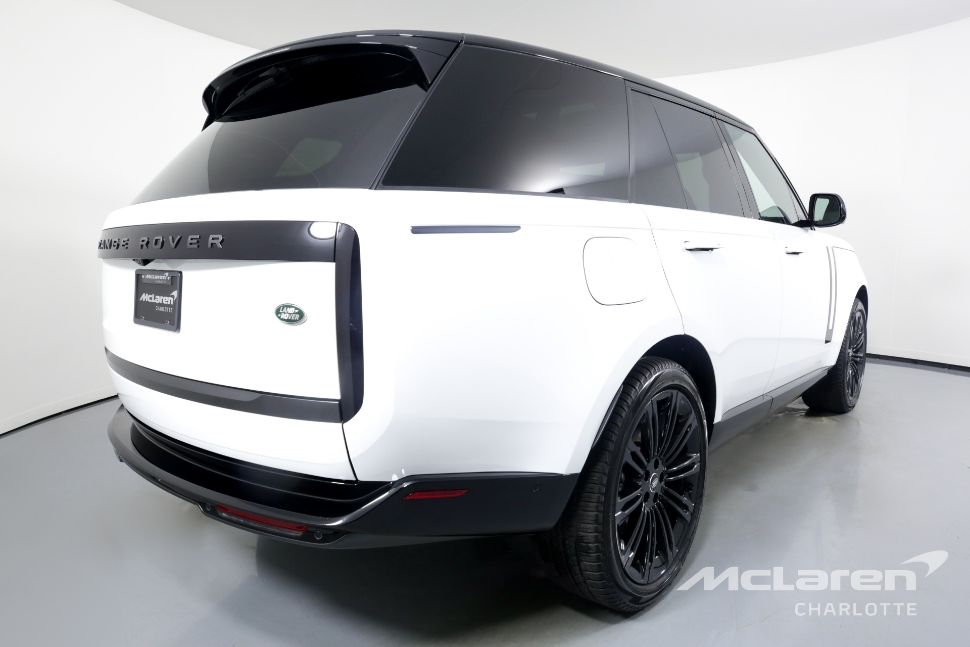 Used 2023 Land Rover Range Rover P530 SE | Charlotte, NC