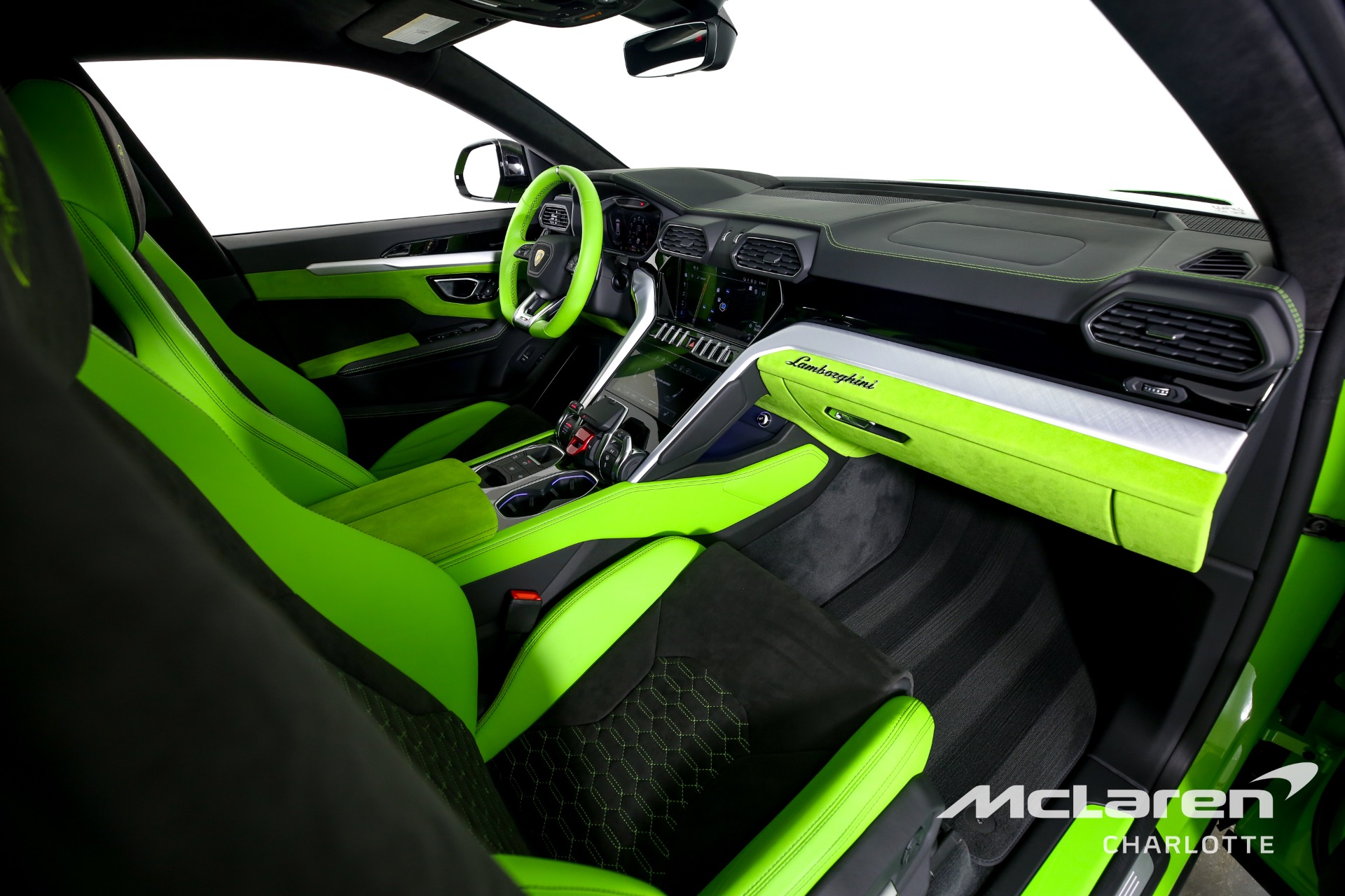 Used 2022 Lamborghini Urus | Charlotte, NC