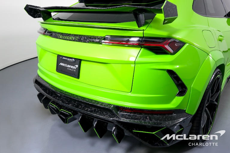 Used-2022-Lamborghini-Urus