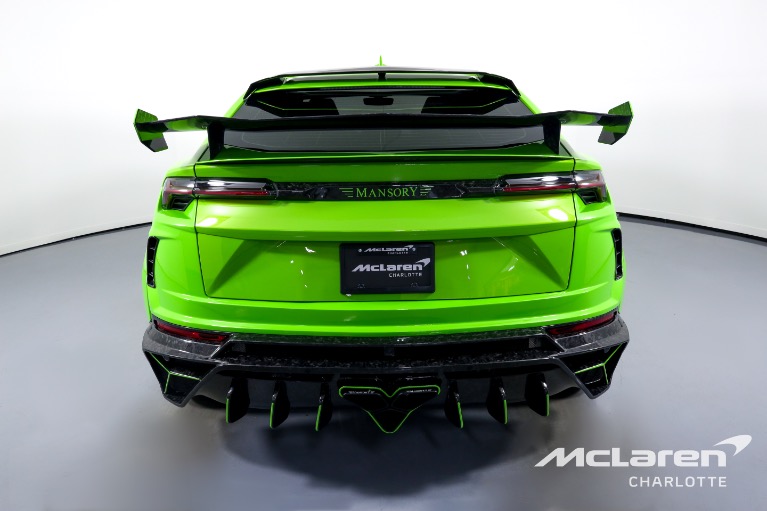 Used-2022-Lamborghini-Urus