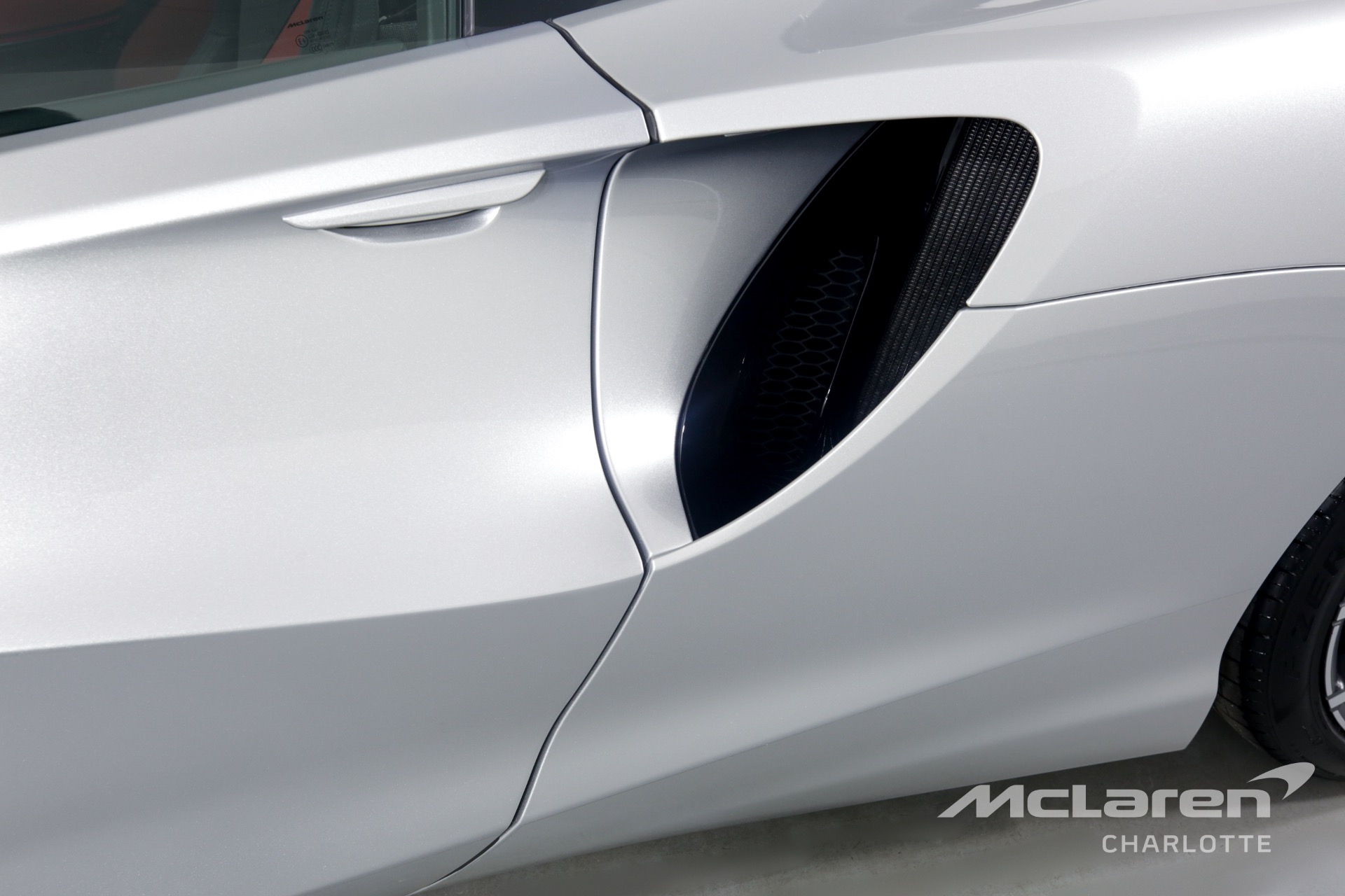 Used 2023 McLaren Artura | Charlotte, NC