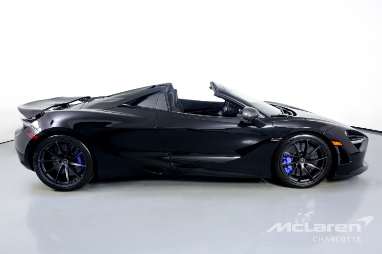 Used-2020-McLaren-720S-Spider-Performance