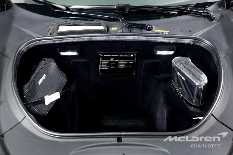 Used-2021-Ferrari-F8-Tributo